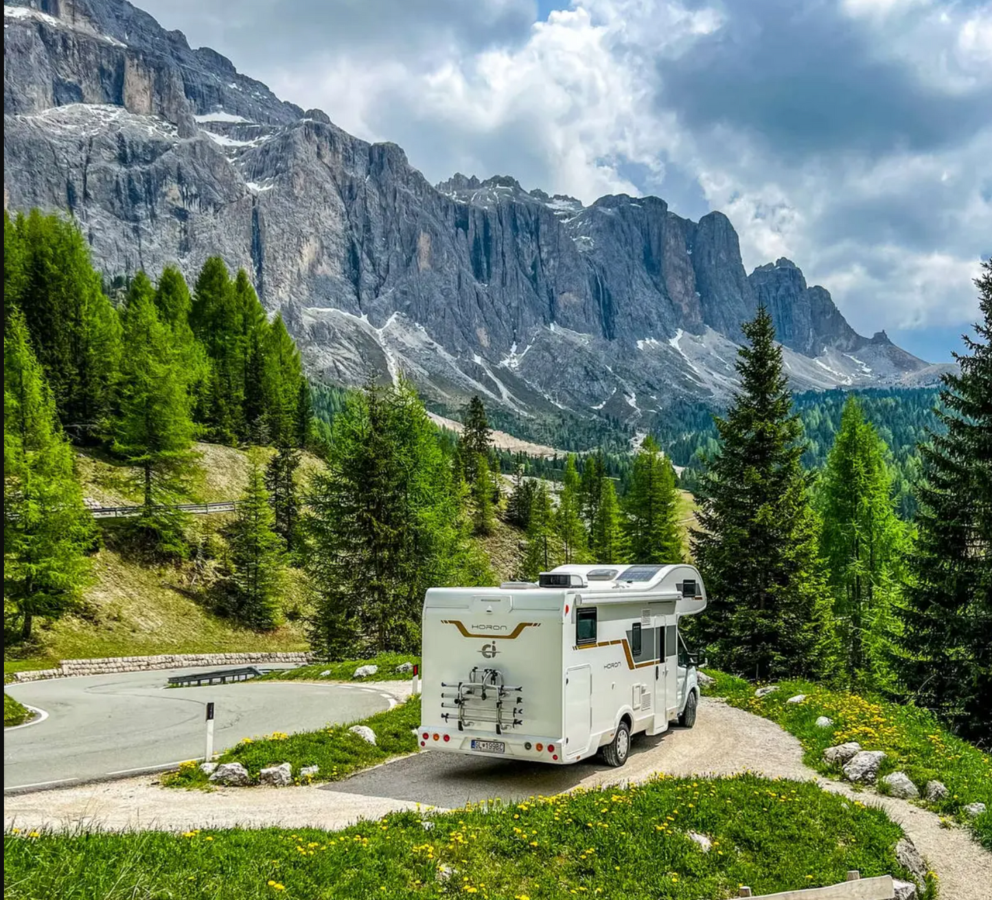 Italian Lakes & Fairways: Northern Italy Campervan Golf Journey