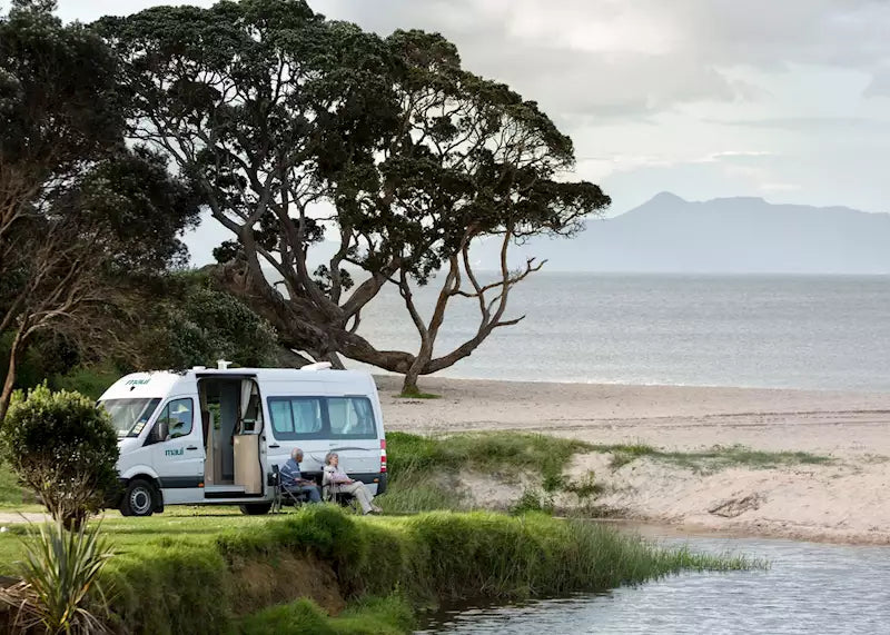Cape Kidnappers, Vineyards & Hot Springs