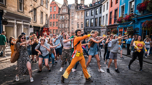 Edinburgh Fringe: The World's Biggest Arts Festival — with a Roadtrip Twist