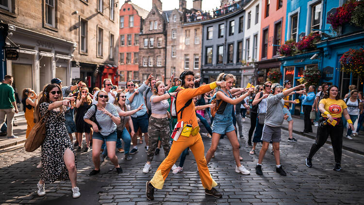 Edinburgh Fringe: The World's Biggest Arts Festival — with a Roadtrip Twist