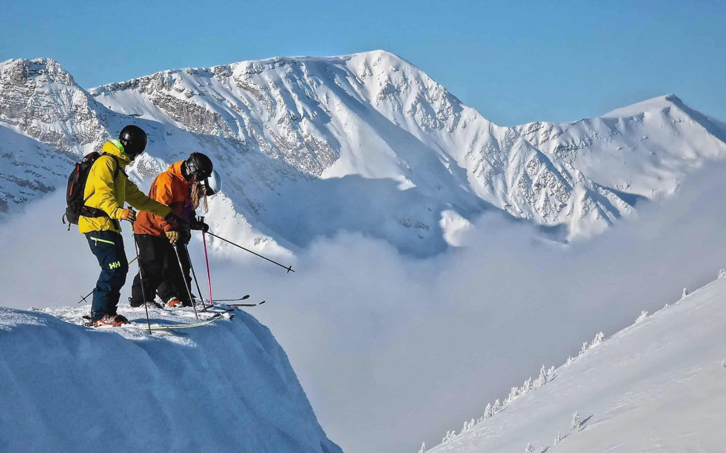 Ski-tot-de-deur-van-de-camper: skivakantie in de Canadese Rockies per camper