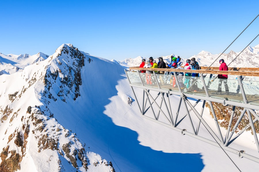 Alpine Roadtrip: Ski Zillertal & Sölden by Camper