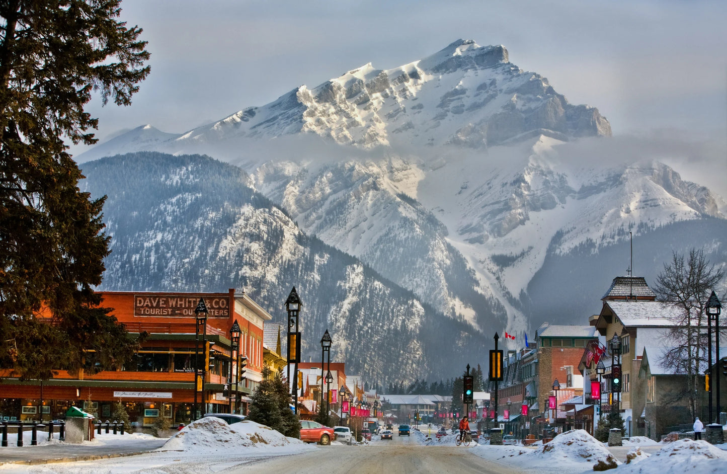 Ski-tot-de-deur-van-de-camper: skivakantie in de Canadese Rockies per camper