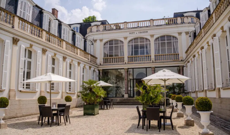Champagneballon &amp; plattelandsontsnapping: avontuur in de Franse wijnstreek